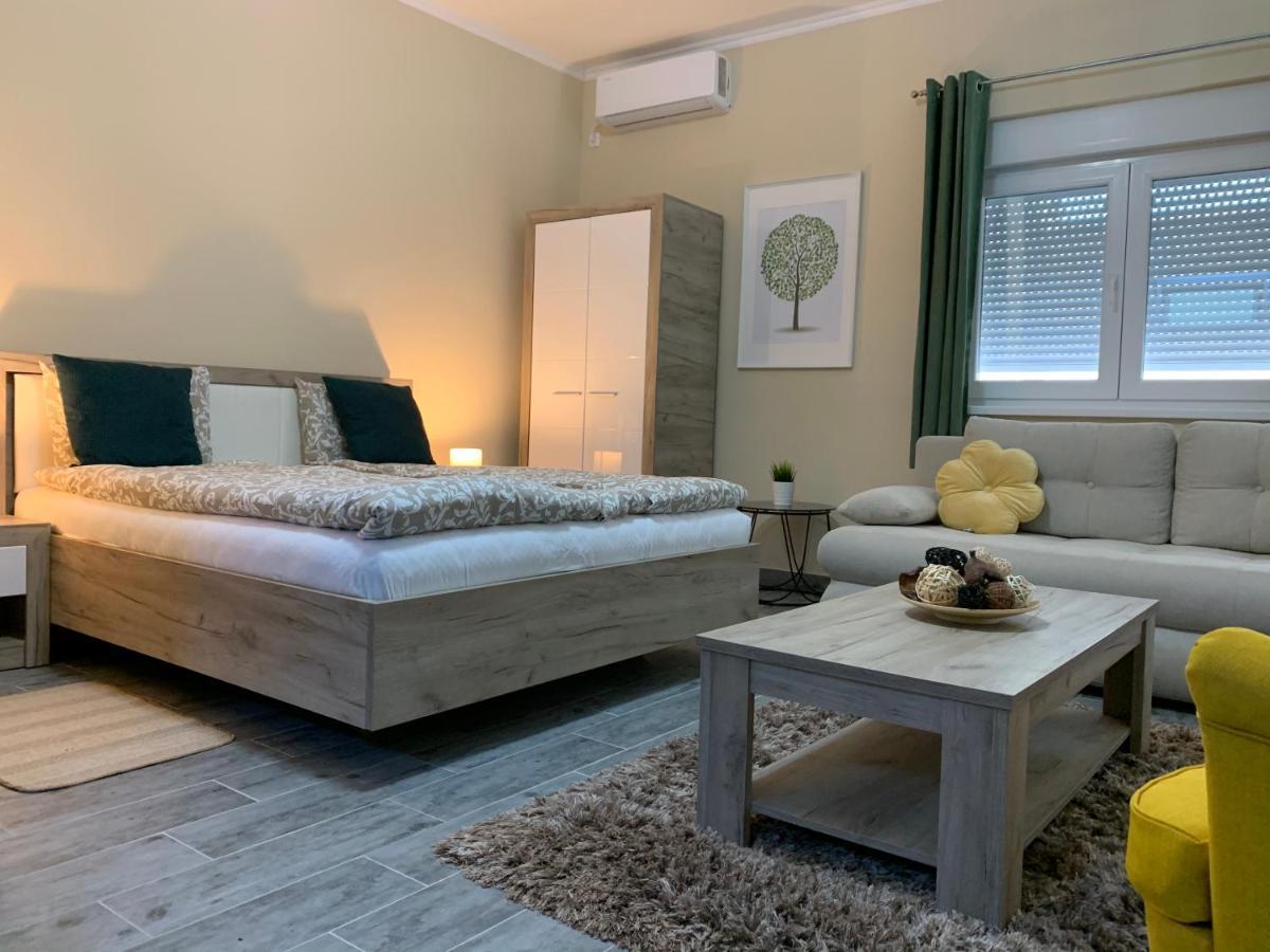 Apartman Hana Sombor Eksteriør bilde