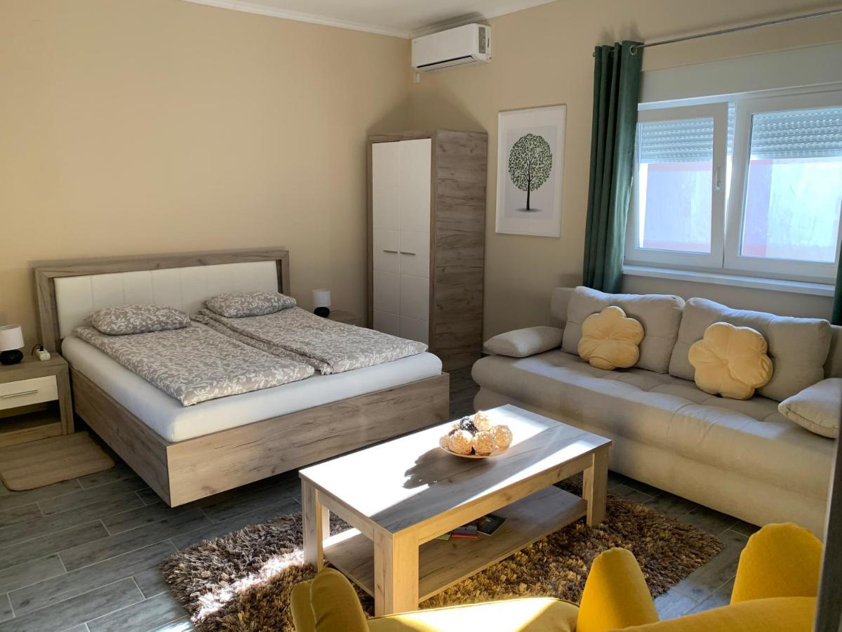Apartman Hana Sombor Eksteriør bilde